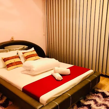 Apartment Modern Apart In Quiet Area Near Spitalul Judetean V10