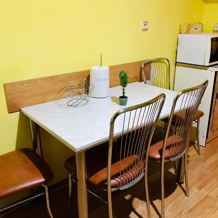 Modern Apart In Quiet Area Near Spitalul Judetean V10 Apartment